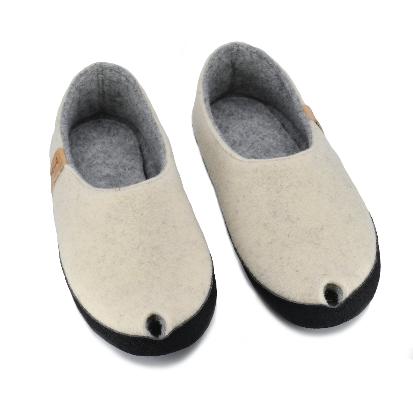 TOKU Budapest Slippers - Natural White