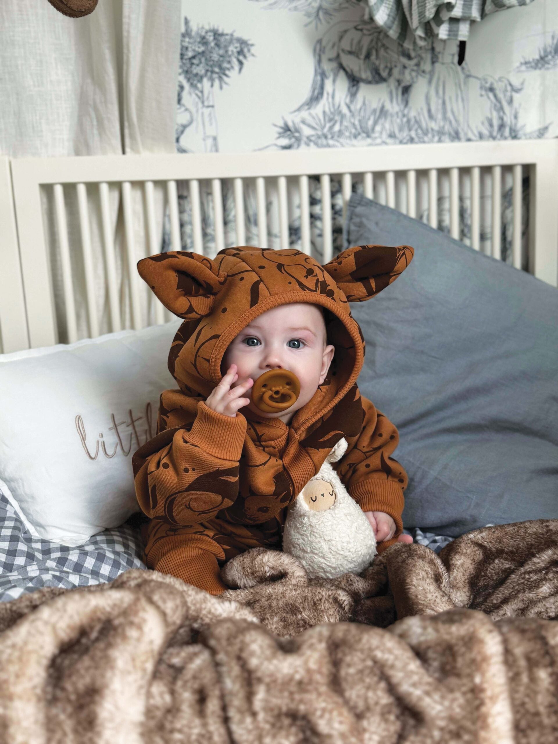 Eared Jumpsuit for Babies and Kids - Cinnamon Squirrel